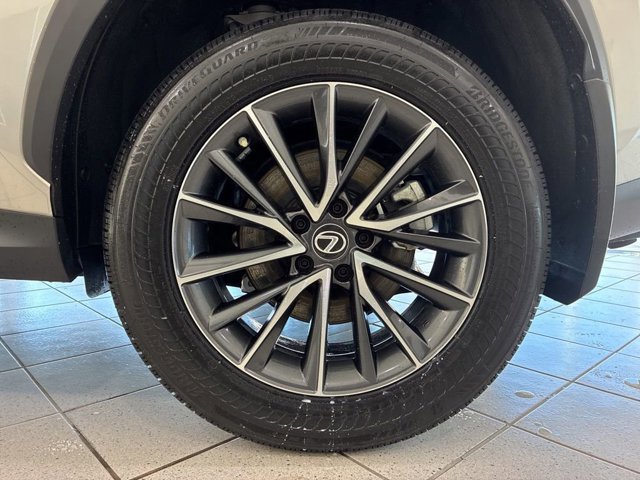 2022 Lexus NX 250 - Photo 6