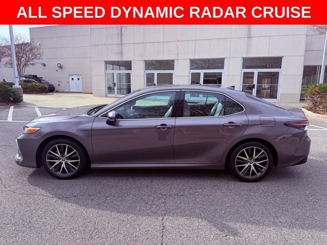 2024 Toyota Camry Hybrid XLE photo 4