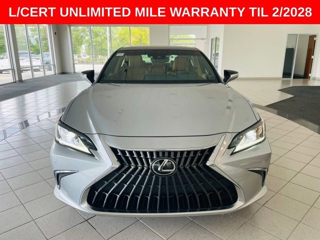 2022 Lexus ES 350 photo 2