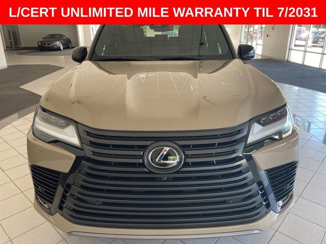2025 Lexus LX photo 2