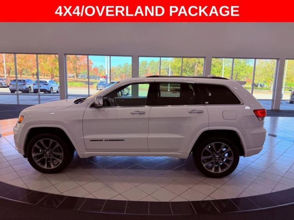 Used 2017 Jeep Grand Cherokee Overland 4x4 SUV