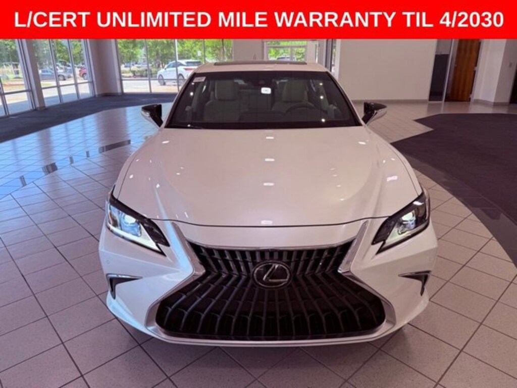 Used 2024 Lexus ES 350 Sedan