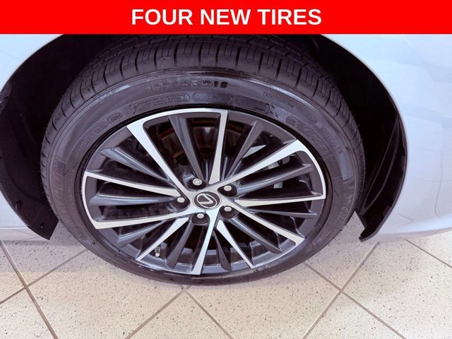 2025 Lexus ES 350 Base photo 4