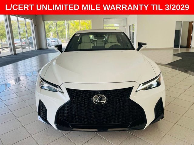 2023 Lexus IS 350 F SPORT photo 2