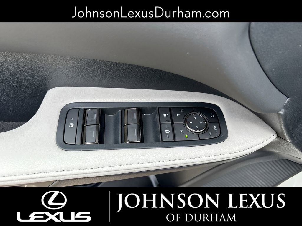 2026 Lexus RX 350 Premium - Photo 15
