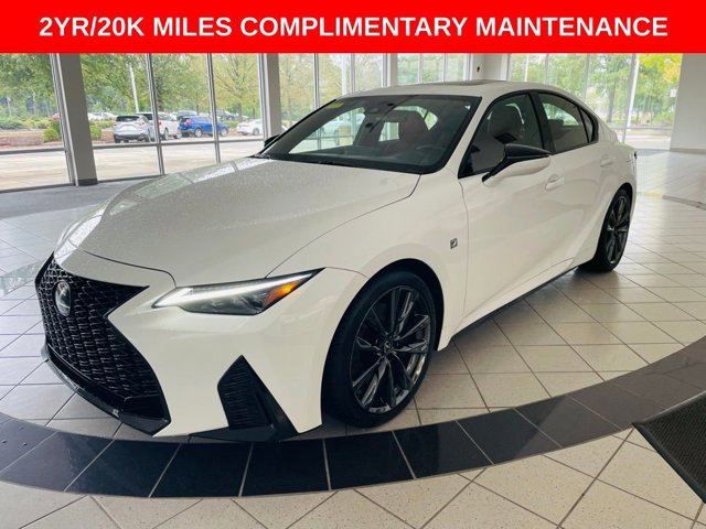 2023 Lexus IS 350 F SPORT photo 3