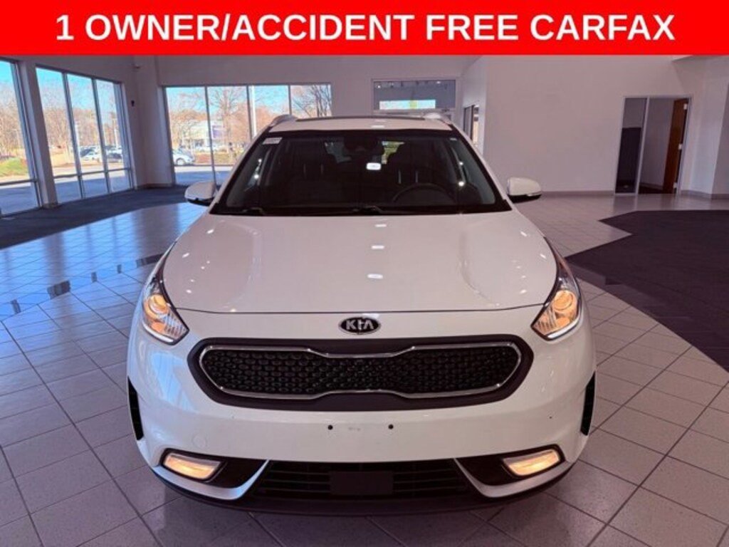 Used 2017 Kia Niro EX SUV