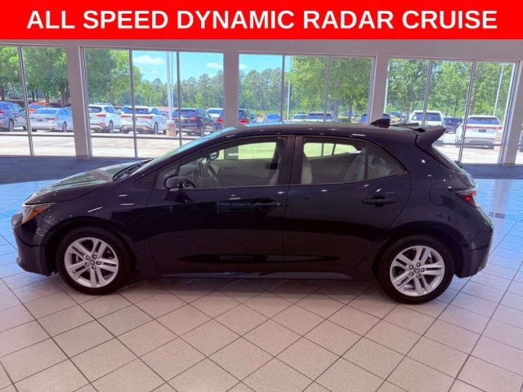 Used 2022 Toyota Corolla Hatchback SE Hatchback