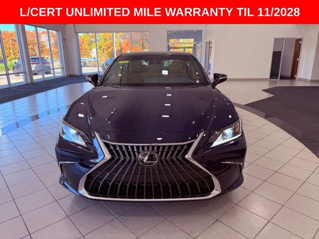 2023 Lexus ES 350 photo 2