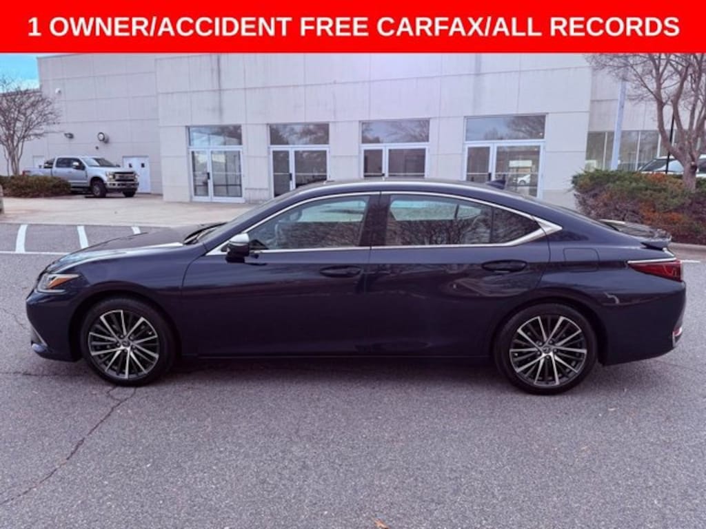 Certified 2025 Lexus ES 300h Base Sedan