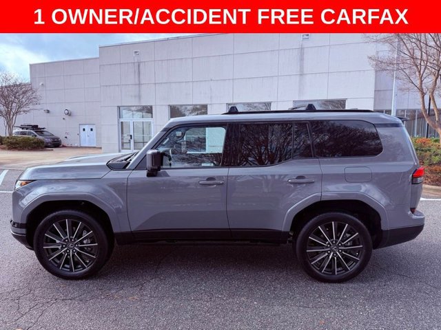 2025 Lexus GX 550 Luxury photo 3