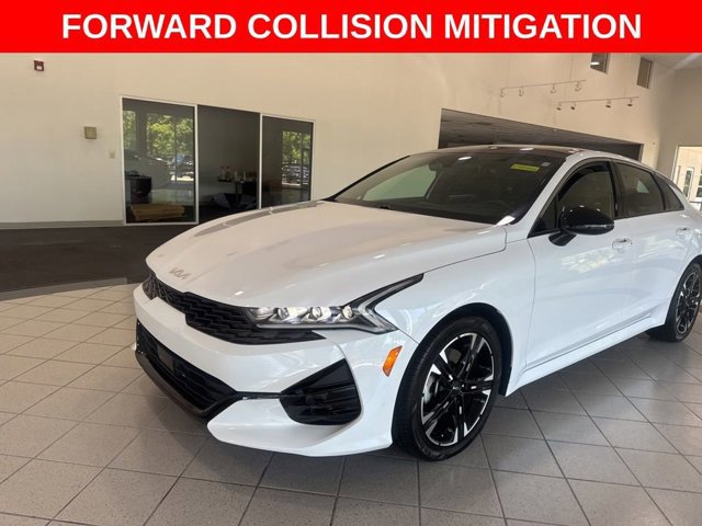 2023 Kia K5 GT-Line photo 3