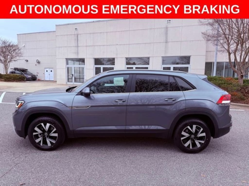 Used 2022 Volkswagen Atlas Cross Sport 2.0T SE SUV