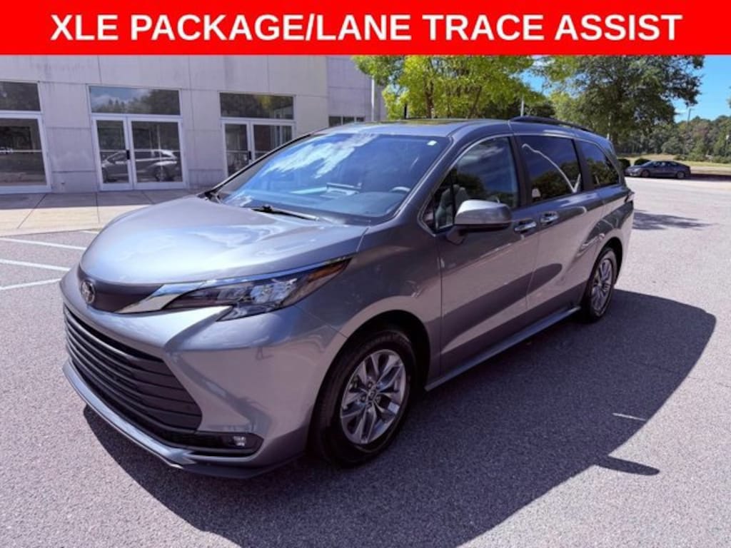 Used 2026 Toyota Sienna XLE 7 Passenger Van Passenger Van