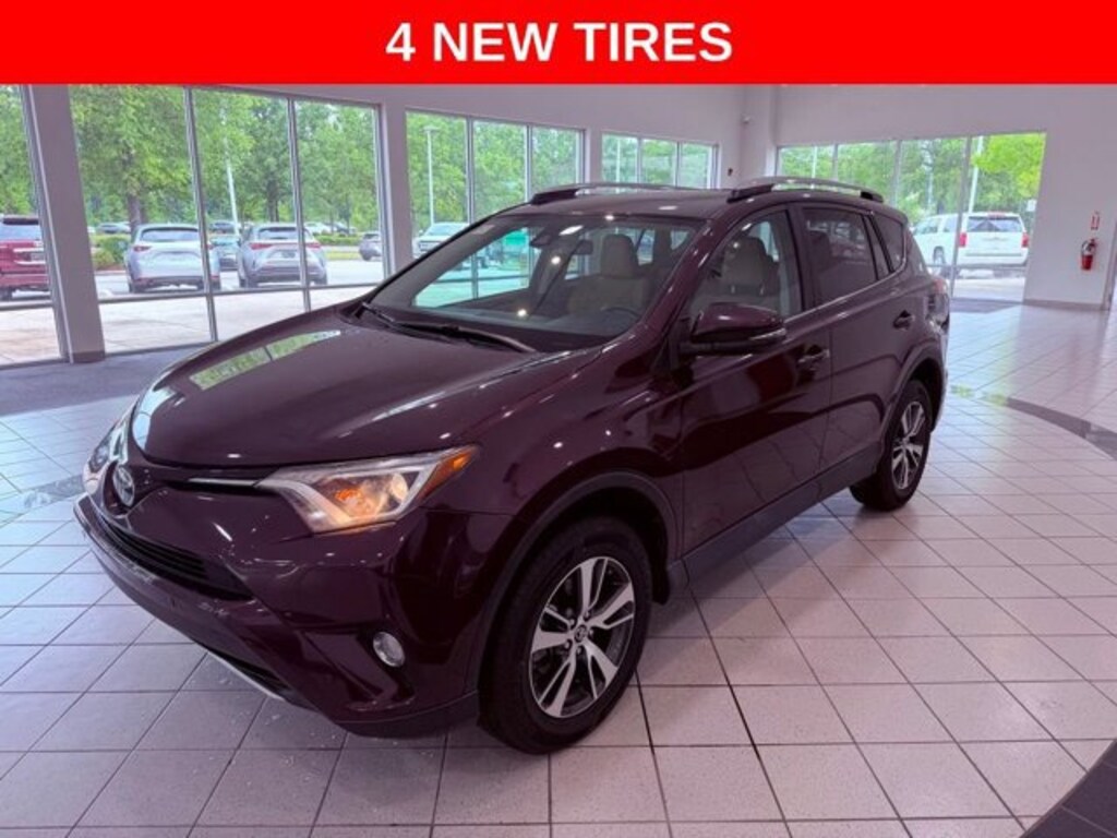 Used 2018 Toyota RAV4 XLE SUV