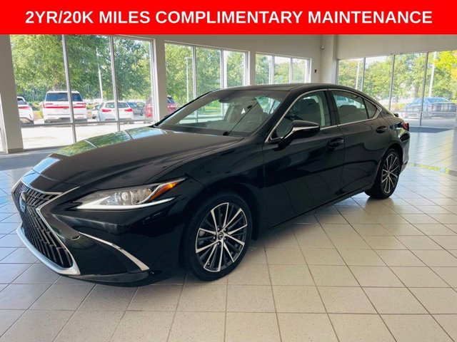 2023 Lexus ES 300h photo 3