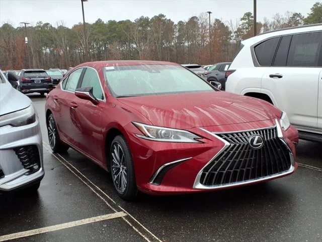 2025 Lexus ES 350's photo