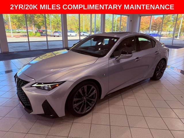 2023 Lexus IS 350 F SPORT photo 3