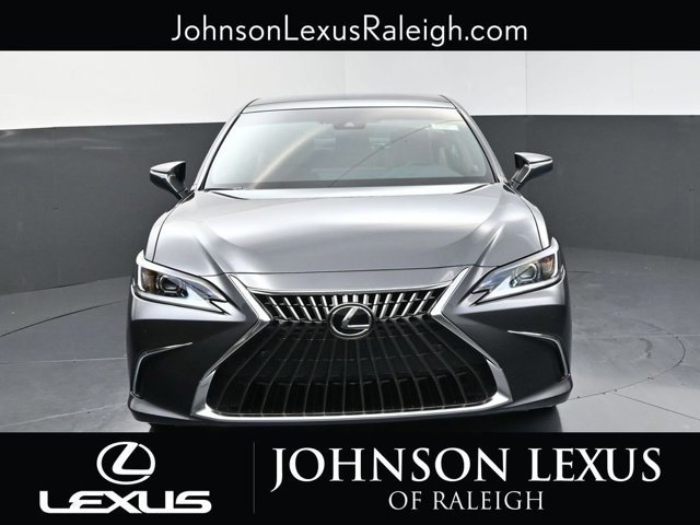 2025 Lexus ES 350 photo 4
