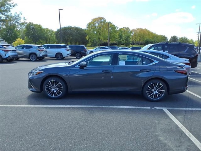 2025 Lexus ES Premium photo 4