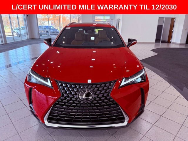 2025 Lexus UX Premium photo 2