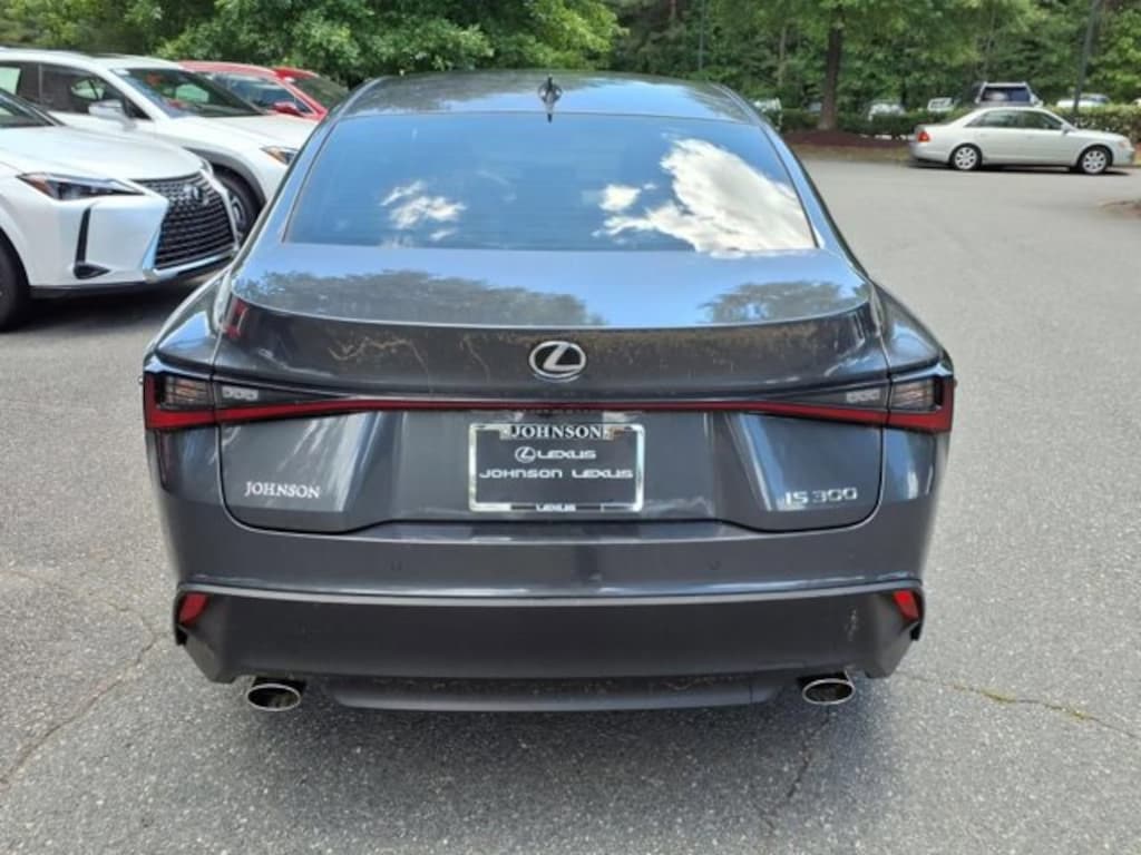 New 2025 Lexus IS 300 4-DOOR SEDAN