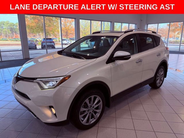 2016 Toyota RAV4 Limited photo 3