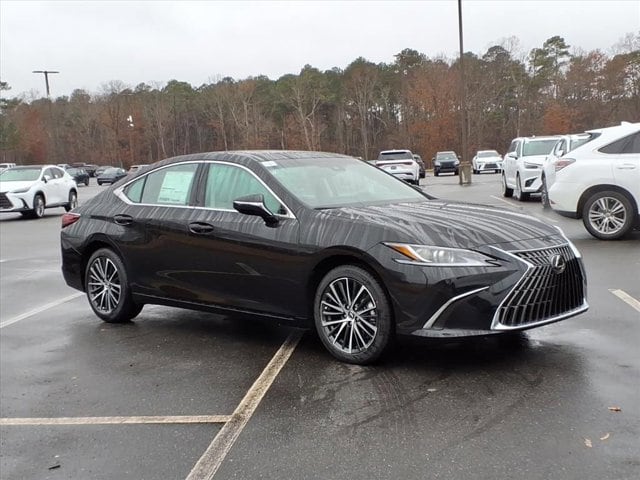 2025 Lexus ES 350's photo