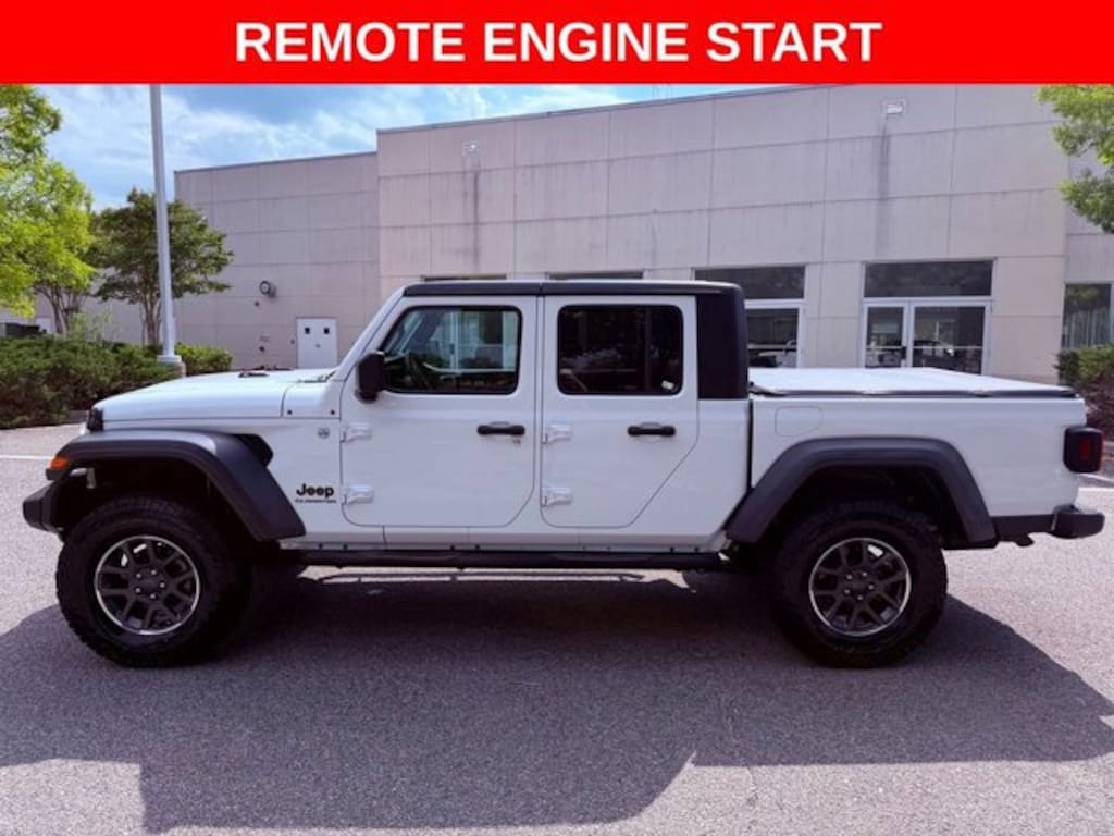 Used 2020 Jeep Gladiator Sport Truck Crew Cab
