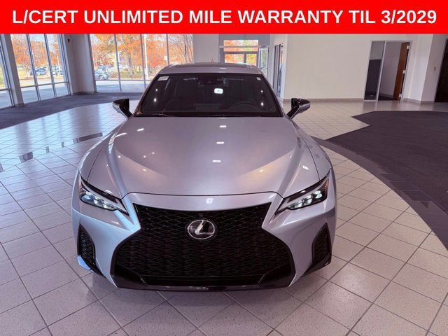 2023 Lexus IS 350 F SPORT photo 2