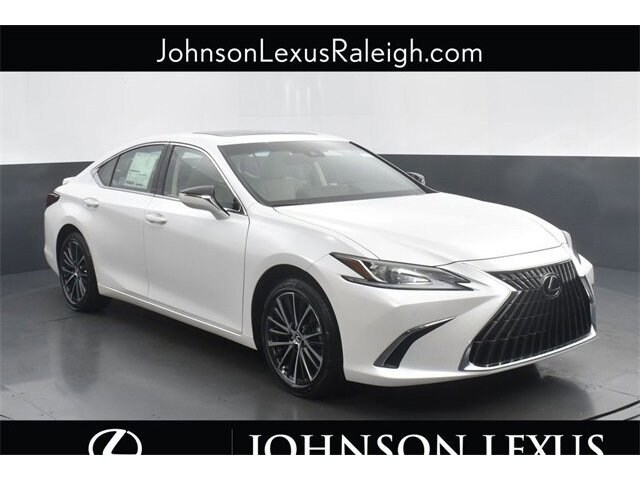 2025 Lexus ES 300h photo 3
