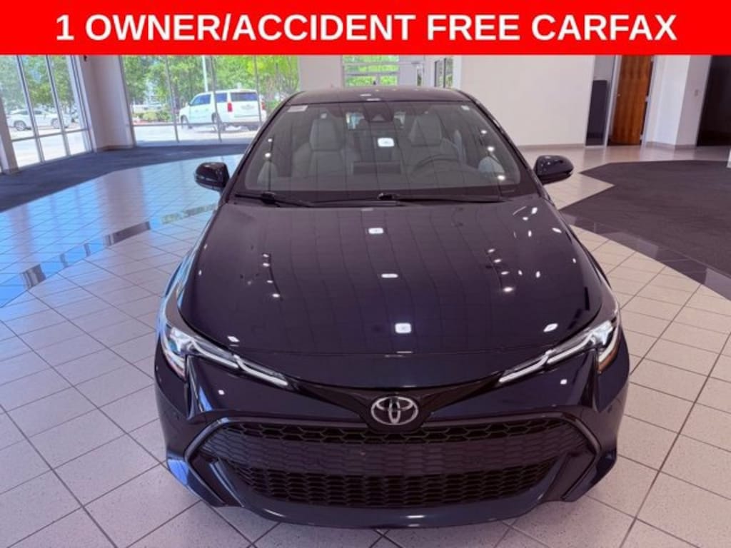 Used 2022 Toyota Corolla Hatchback SE Hatchback