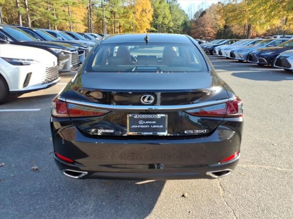 New 2025 Lexus ES 350 4-DOOR SEDAN