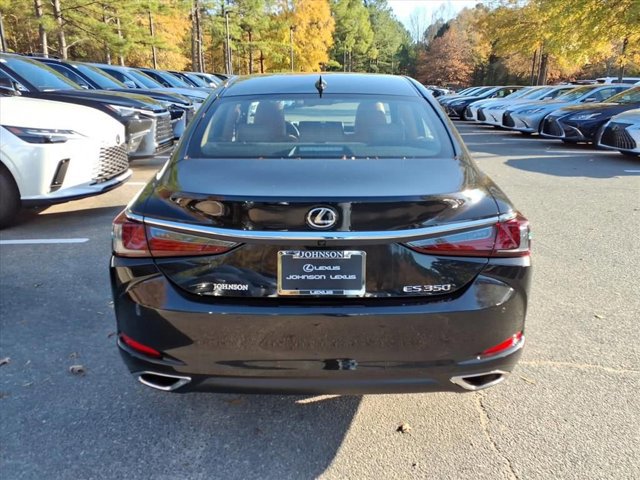 2025 Lexus ES 350 photo 4