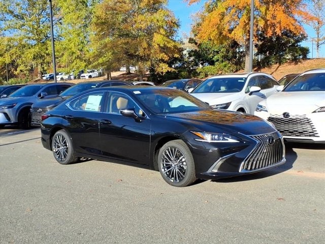 2025 Lexus ES 350's photo