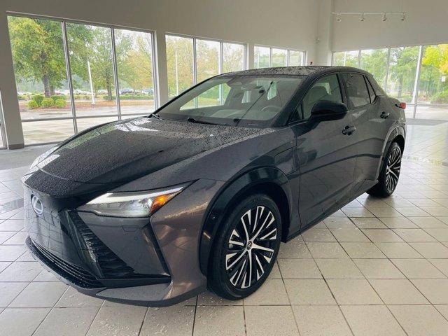 2023 Lexus RZ 450e Premium photo 3