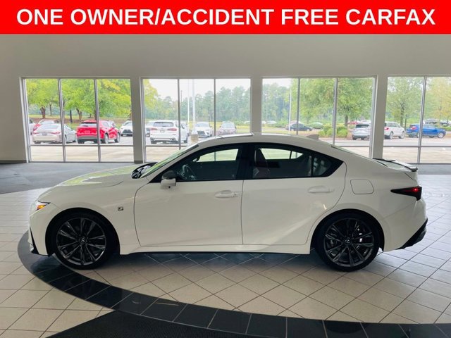 2023 Lexus IS 350 F SPORT photo 4
