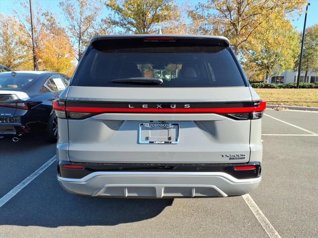 2026 Lexus TX 500h F SPORT Performance Premium photo 4