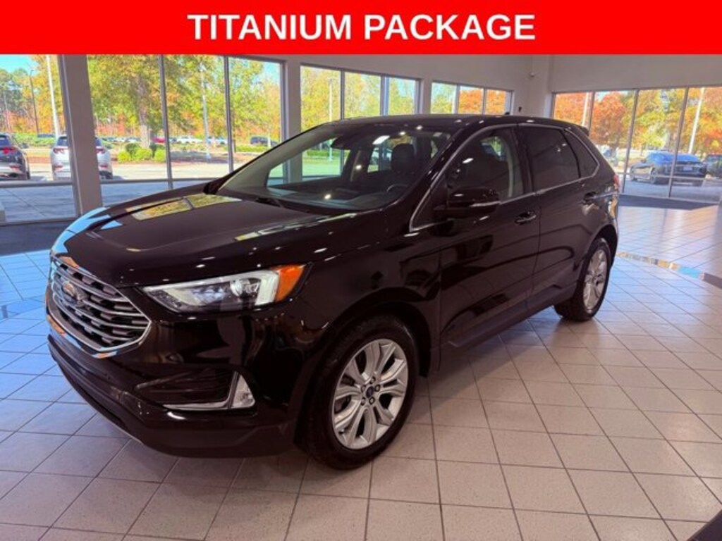 Used 2022 Ford Edge Titanium SUV