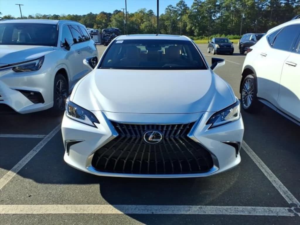 New 2025 Lexus ES 350 4-DOOR SEDAN
