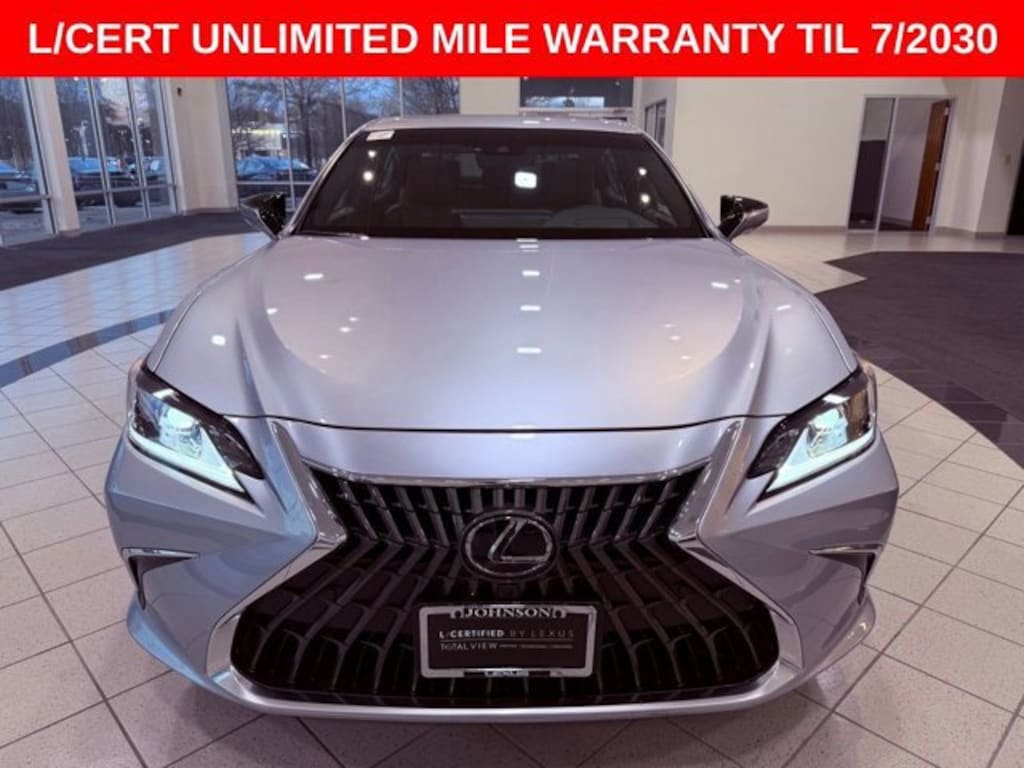Used 2024 Lexus ES 300h Luxury Sedan