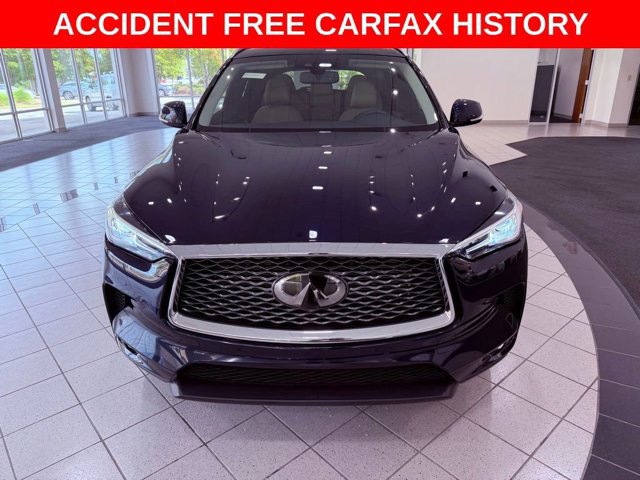 2020 Infiniti QX50 Luxe photo 2