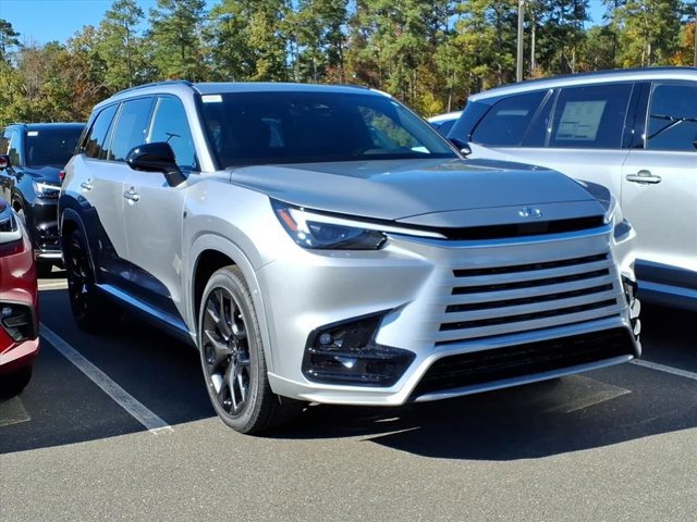 2025 Lexus TX Hybrid F Sport Premium's photo