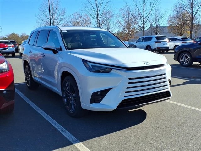 2026 Lexus TX Luxury's photo