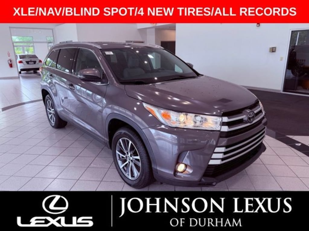 Used 2019 Toyota Highlander XLE V6 SUV