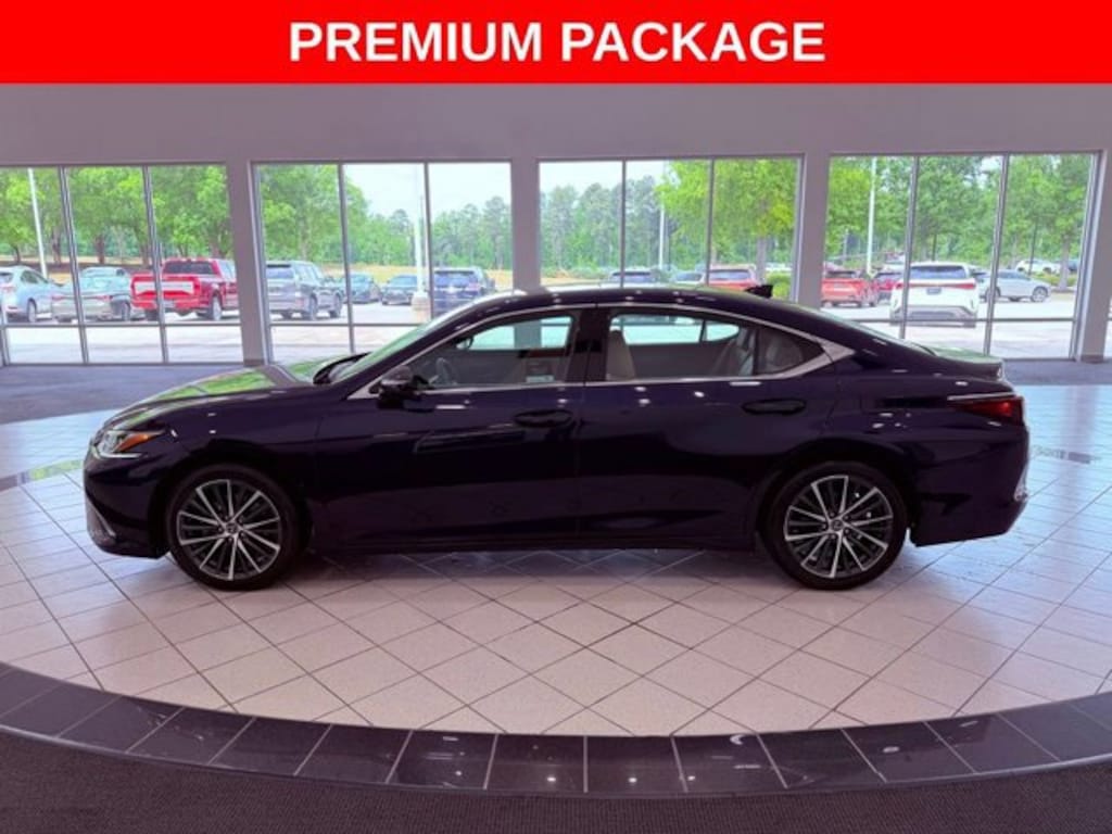 Certified 2022 Lexus ES 350 Sedan