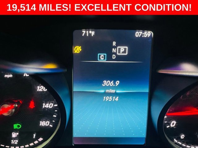2021 Mercedes Benz GLC 300 photo 3