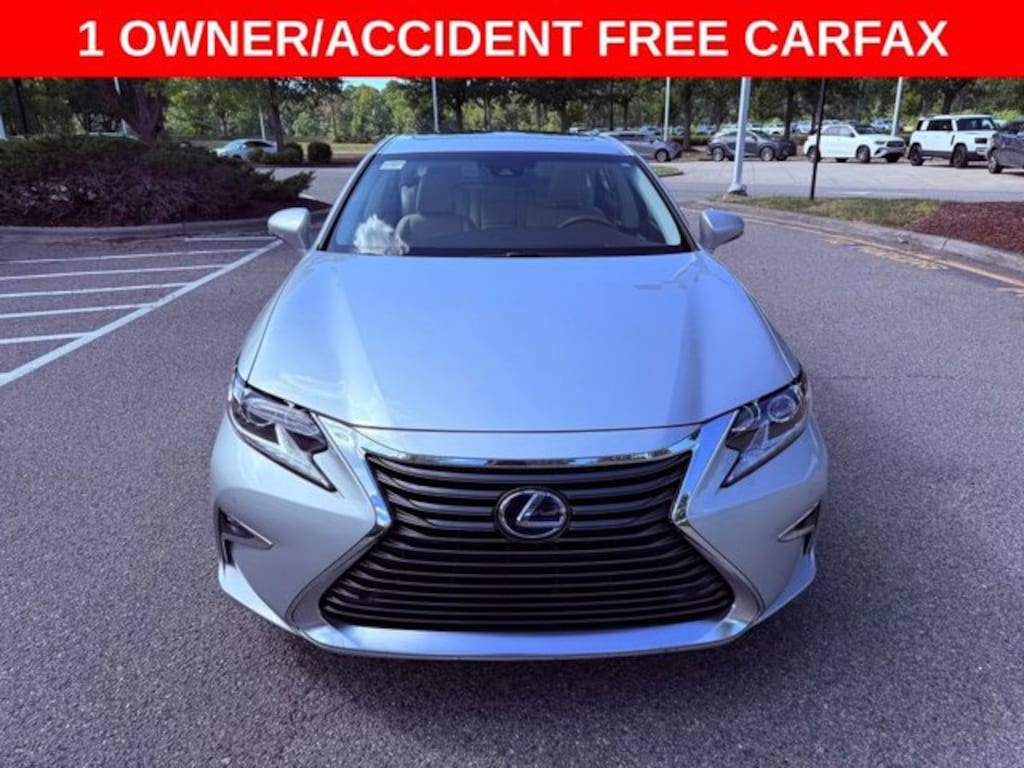 Used 2018 Lexus ES 300h Sedan