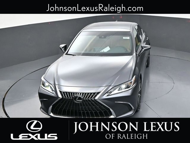 2025 Lexus ES 350's photo