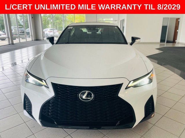2023 Lexus IS 350 F SPORT photo 2
